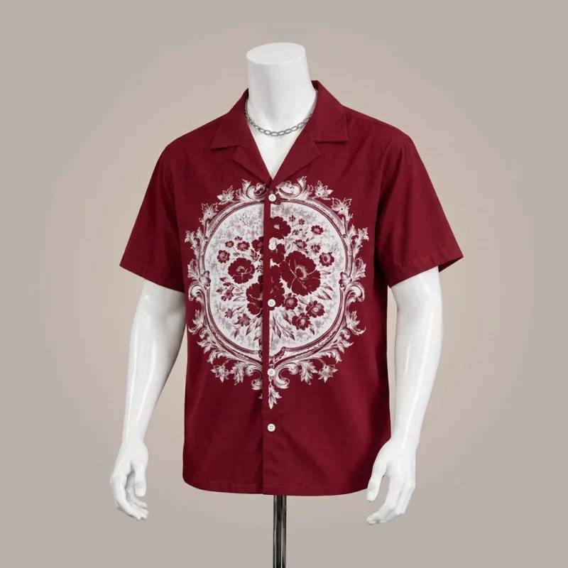 CHEMISE MANCHES COURTES NOIRE À IMPRIMÉ MÉDAILLON BAROQUE FLORAL