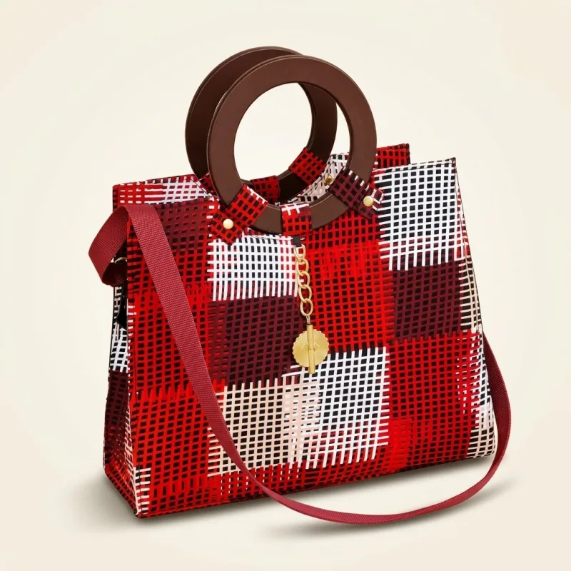 SAC À MAIN DAMIER PASSION SIGNATURE D'ÂME - PAGNE DAMIER ROUGE & BLANC + ANSES BOIS CHOCOLAT + BANDOULIÈRE + PENDENTIF OR ÉDITION FEMME FORTE