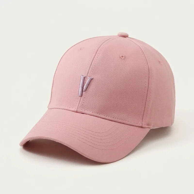 CASQUETTE V LUXE SIGNATURE D'ÂME - ROSE POUDRÉ & BRODERIE V ÉDITION DOUCEUR CHIC